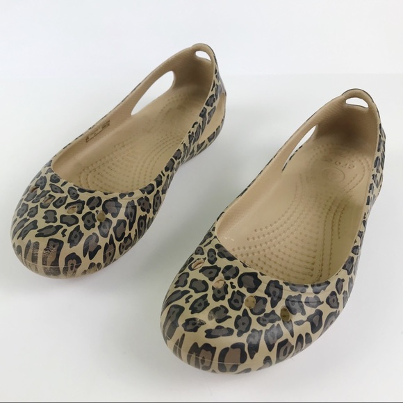crocs kadee leopard flats